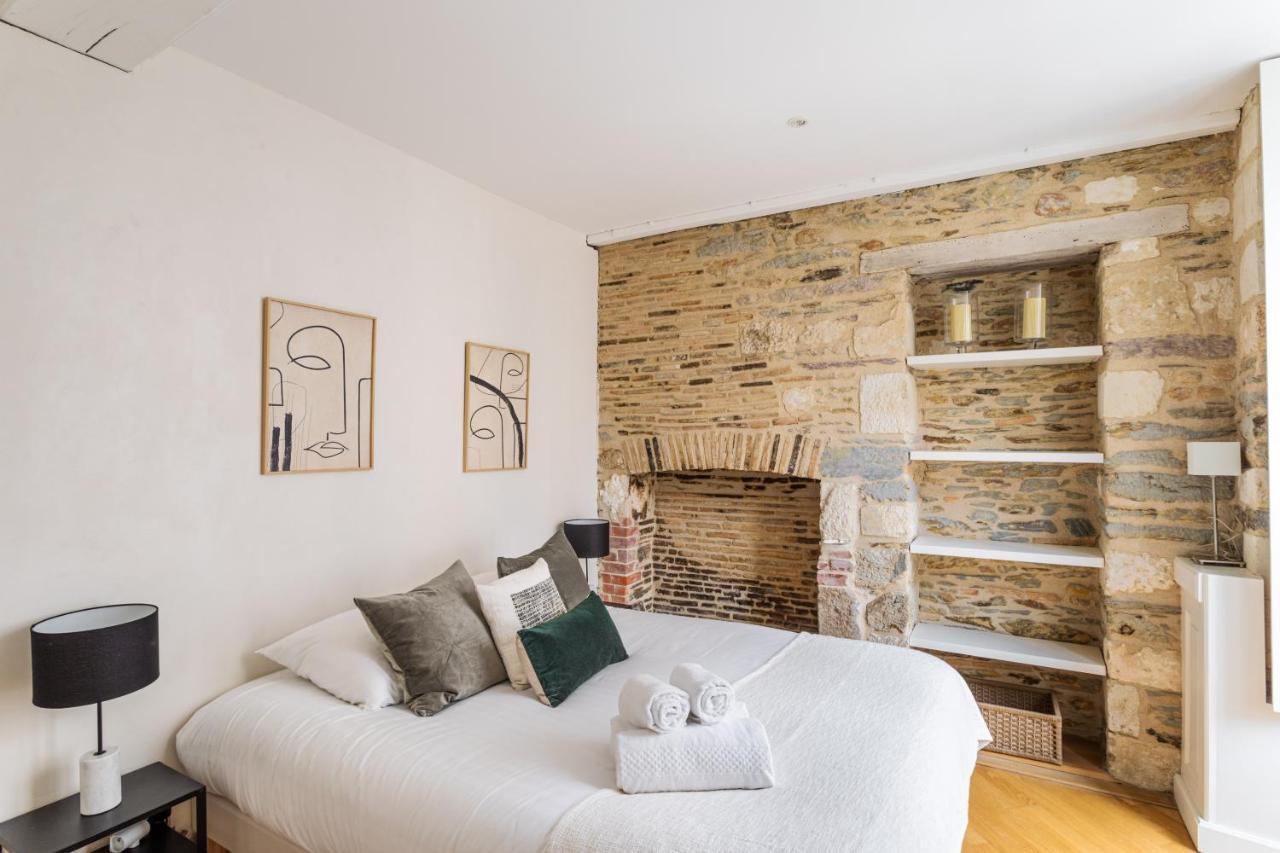 La Tourelle & L'Honore - 2 Appartements Dans Le Centre Historique De Rennes Eksteriør bilde