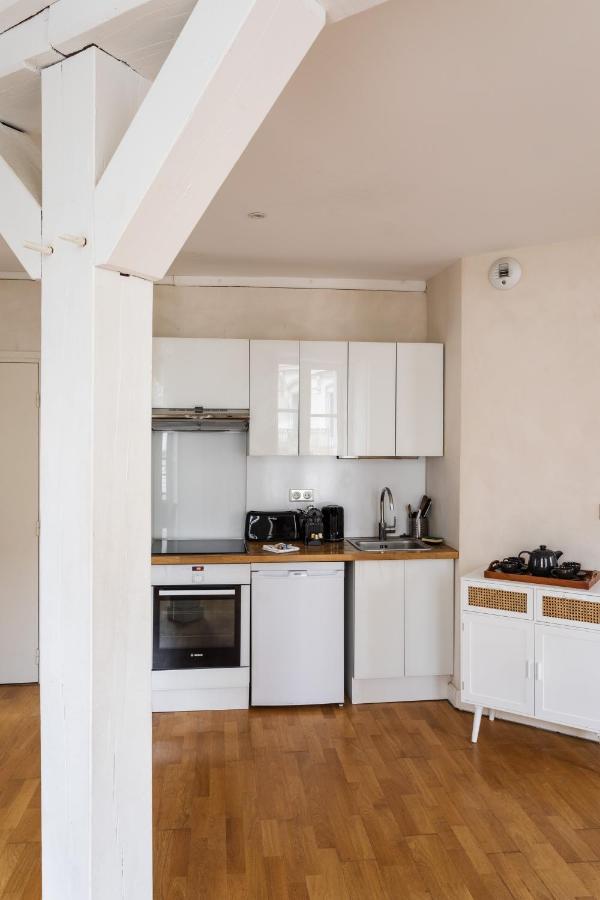 La Tourelle & L'Honore - 2 Appartements Dans Le Centre Historique De Rennes Eksteriør bilde